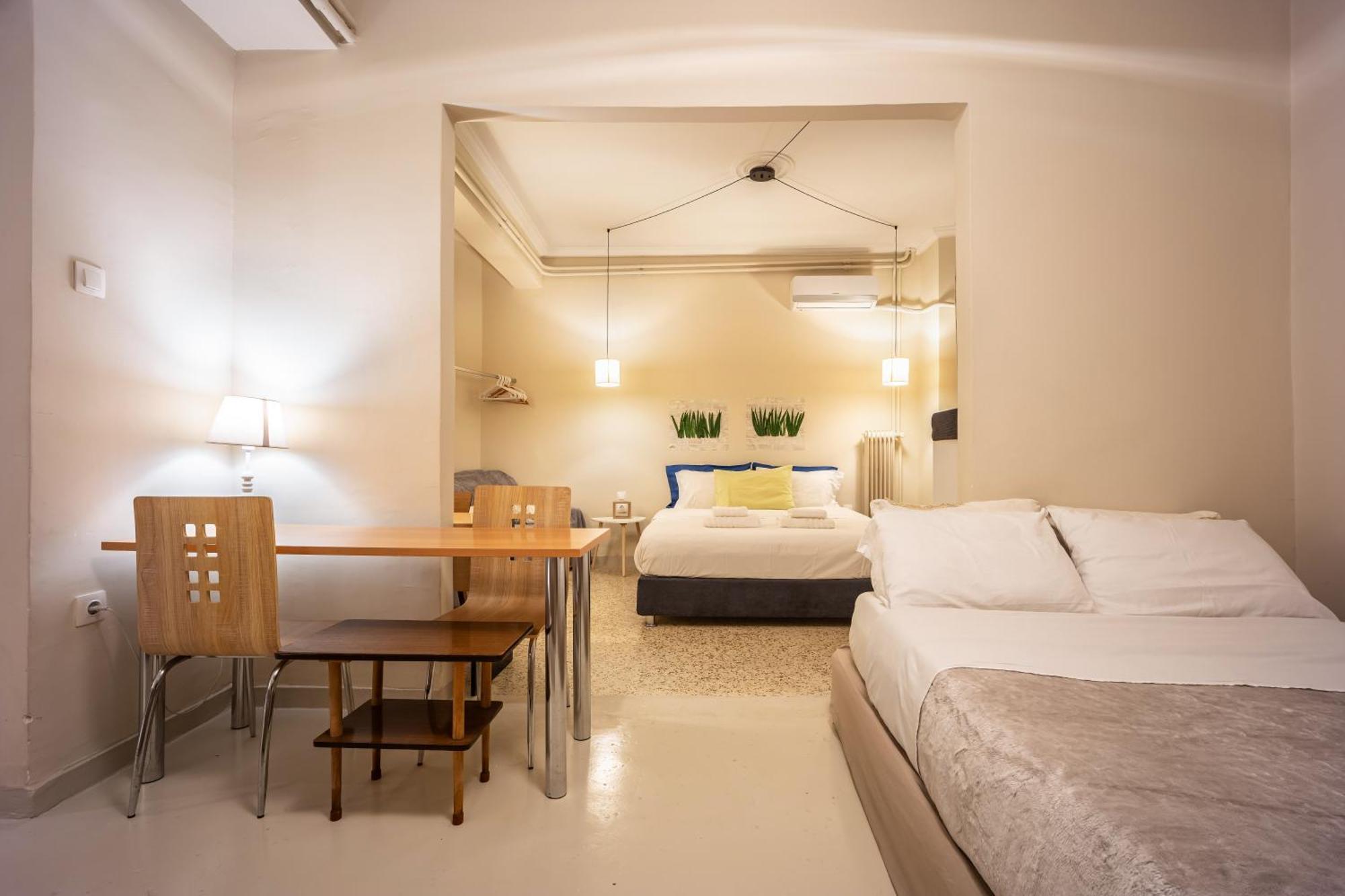 Filopappou Decent Apartment Atene Esterno foto