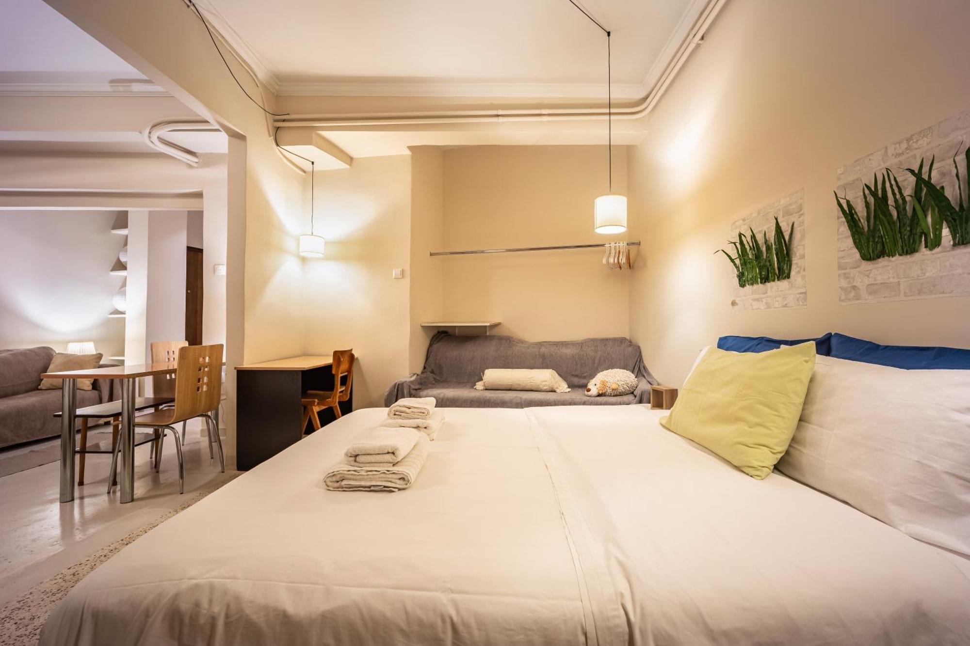 Filopappou Decent Apartment Atene Esterno foto